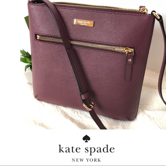 kate spade Handbags - HOST PICK🍄 p l u m r i m a c r o s s b o d y